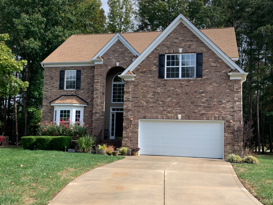 House and Driveway Washing in Charlotte, NC